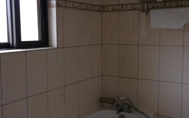 Mayflower Serviced Apartments