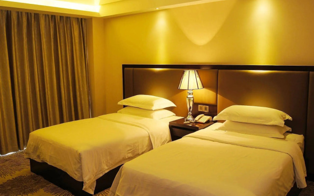 Park Lane Hotel