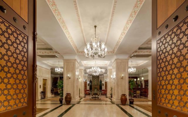 Sultanhan Hotel - Special Class