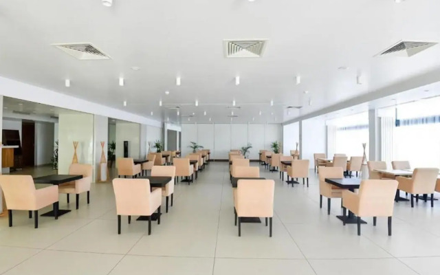 Zenith Hotel Conference & Spa
