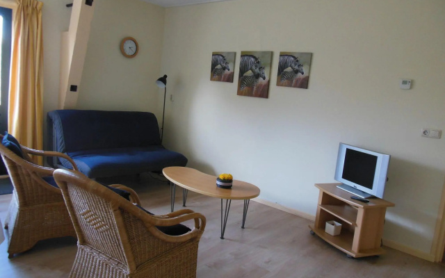 Exquisite Apartment near Lake in Arum