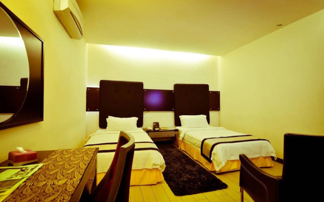 Shervinton Executive Boutique Hotel