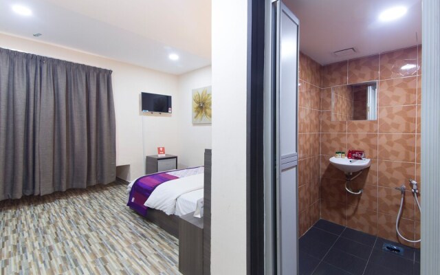 OYO 309 Fast Hotel Idaman