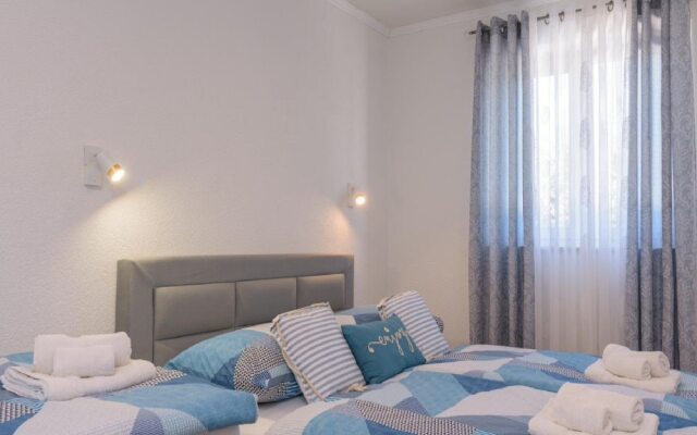 Apartments Vujina