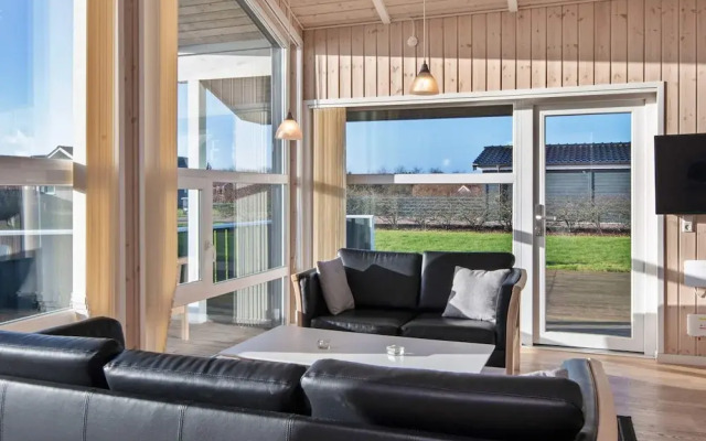 6 Person Holiday Home in Tarm
