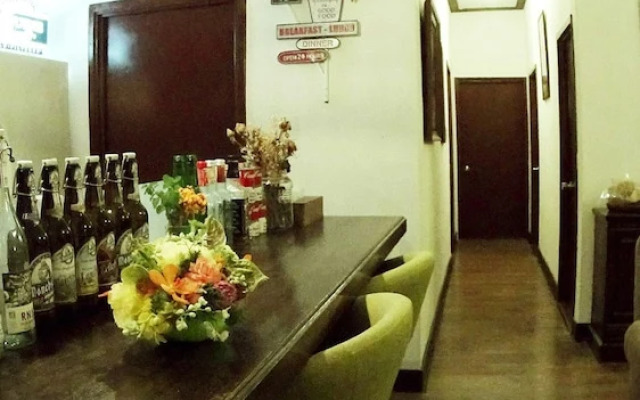 Okinawan. Sweet Home.T-8