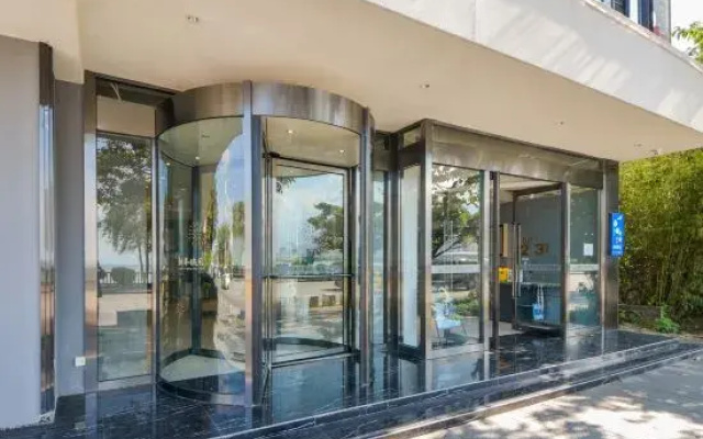 Hanting Youjia Hotel (Dali Erhai Park)
