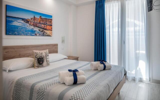 White Apartments & Spa