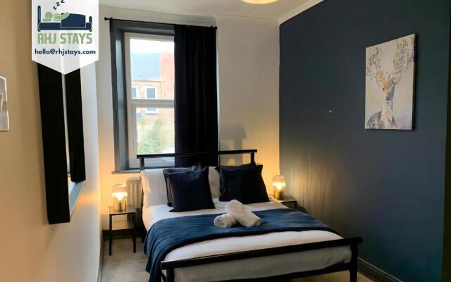 Saltwell - Delightful 3 Bedroom free parking free wifi