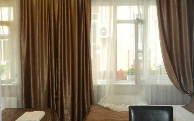 Adelya Hotel Old City