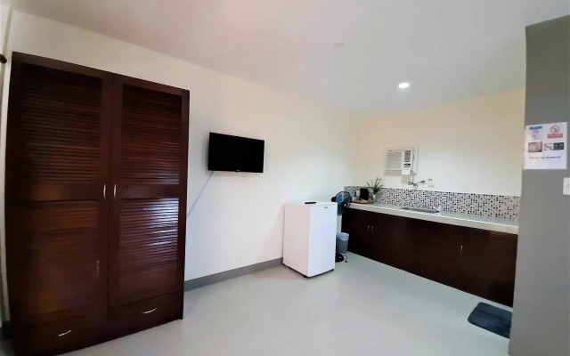 Conrada's Place Hotel and Resort