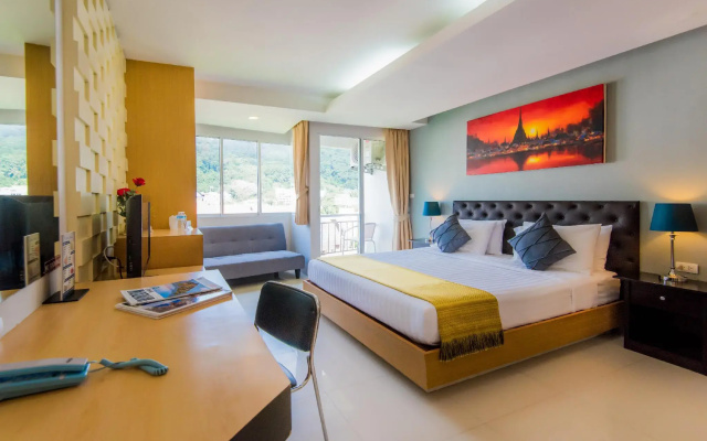 Hallo Patong Hotel & Restaurant