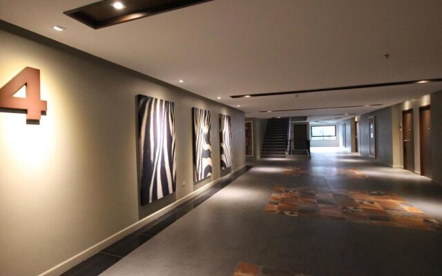 Season Five Hotel