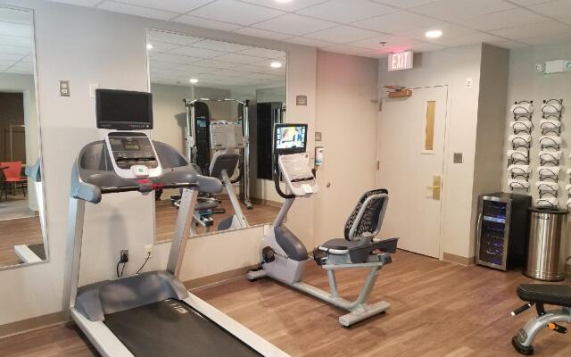 Staybridge Suites Indianapolis-Fishers by IHG