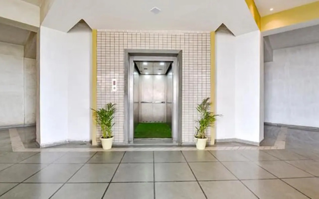 Fabhotel Symphony Grand