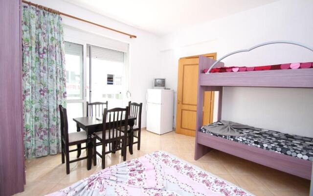 Marina Apartment Vlore