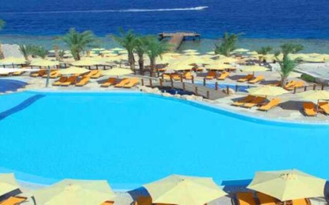 Xperience Sea Breeze Resort