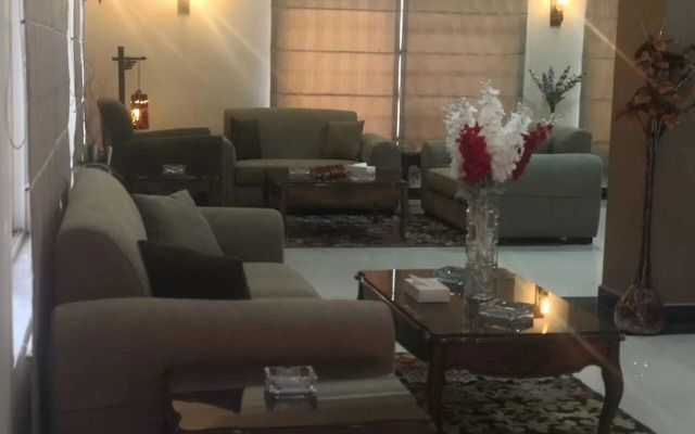 Orient House Hotel Suites