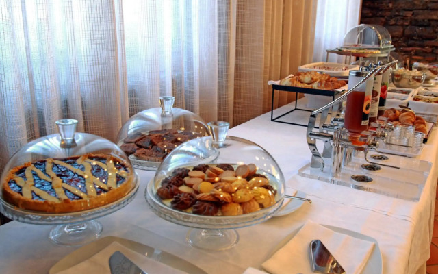 Hotel Ideal