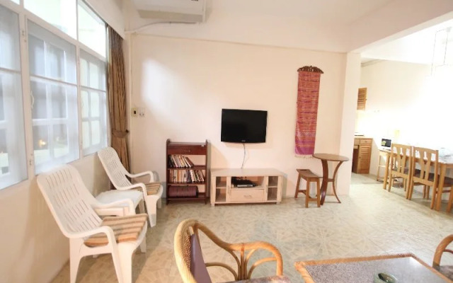 Little Nordic Cha Am Apartment