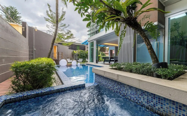 Spacious Pool Villa Tmn Emas Ukay Ampang