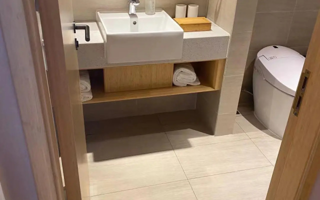 Ji Hotel (Shanghai Hongqiao Airport Konggang)