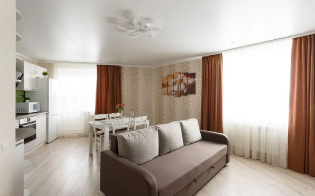 Dve podushki na ul. Leningradskaya d. 62, kv. 251