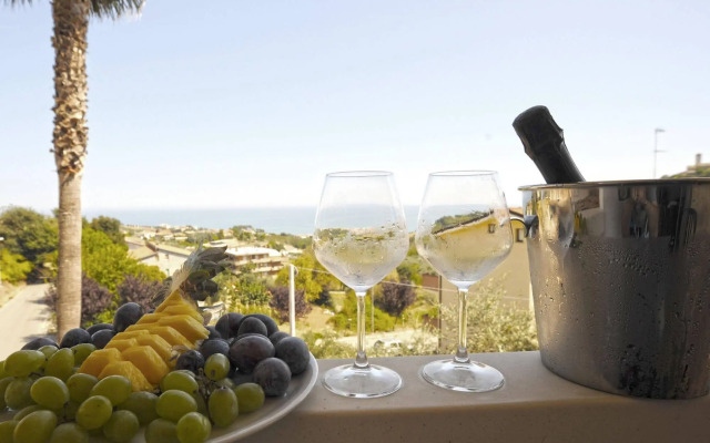 Tortorella Inn Resort