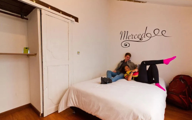 Fatima Suites - Hostel