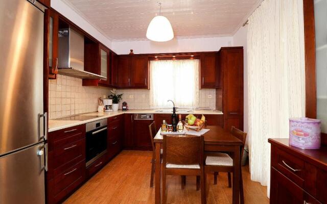 Elizabeth Country House - 3BR spacious villa