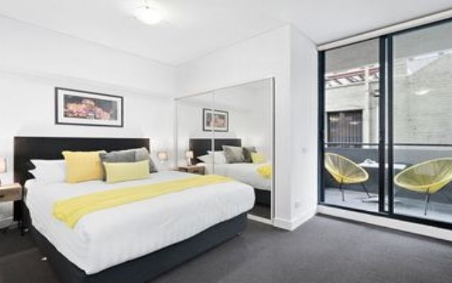 LIZZI, Melbourne Studio Apartment