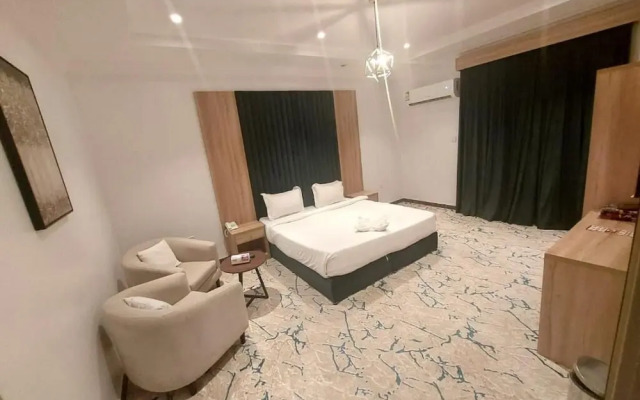 Kawther Altmuzz Hotel