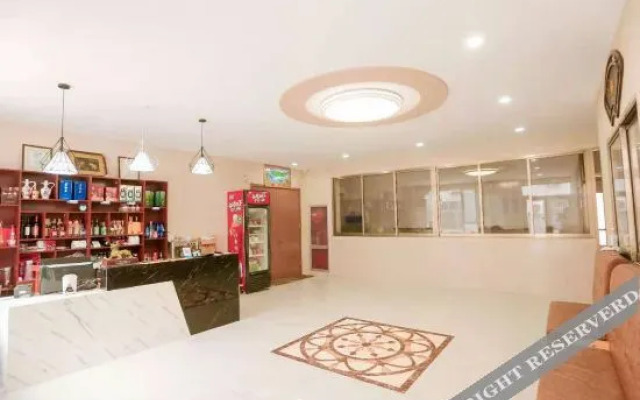 Pingdu Xinhe Hualian Hotel