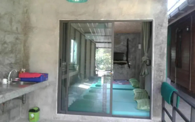 Pana and River Homestay Kang Krachan