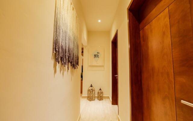 Vista Vela 2103 3 BR by Casago