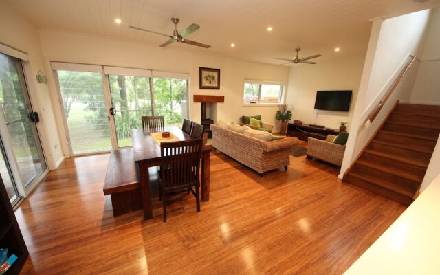 Trial Bay Eco Lodge 2 Pandanus