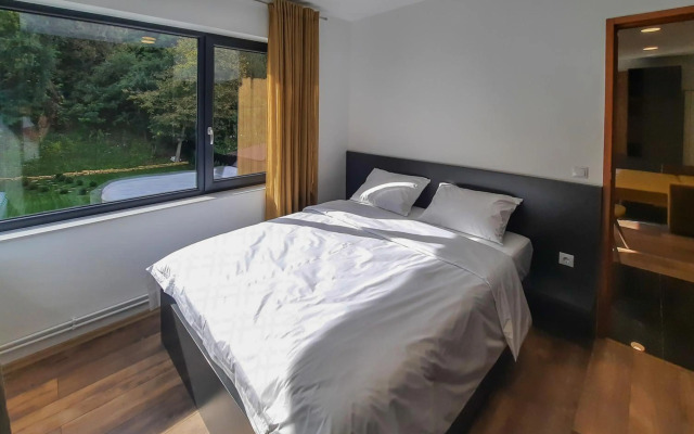 Royal Maison Apartments