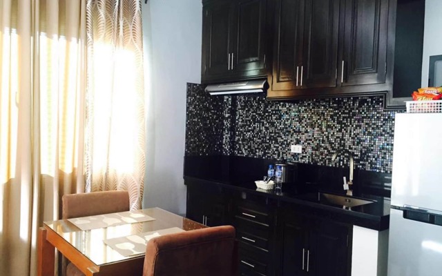 Jo Carter's Hotel and Suites Angeles City