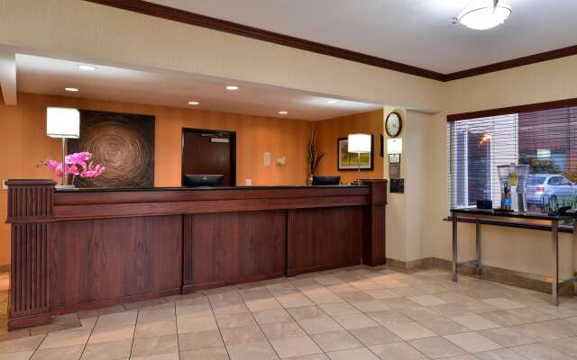 Best Western Wilsonville Inn & Suites