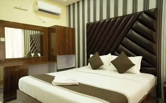Hotel Neha Palace