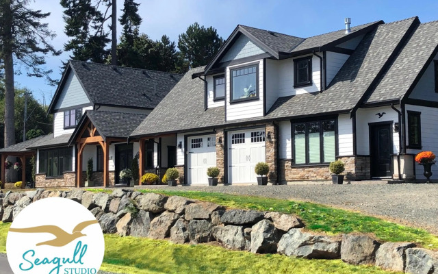 Seagull Studio Vacation Guest Suite