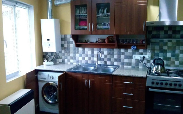 Apartment On Erekle 25a