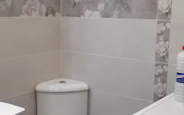 Nizhneimeretinskya apt 22