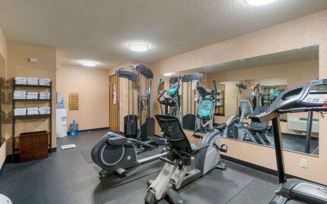 Best Western Plus Oak Harbor Hotel & Conference Center