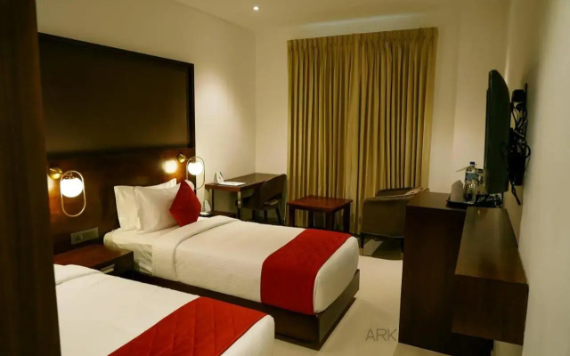 Ark Hotel And Convention Centre