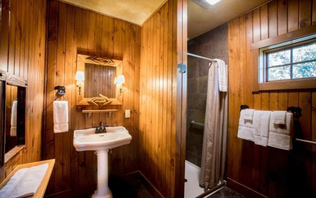 Finger Lakes Lodging