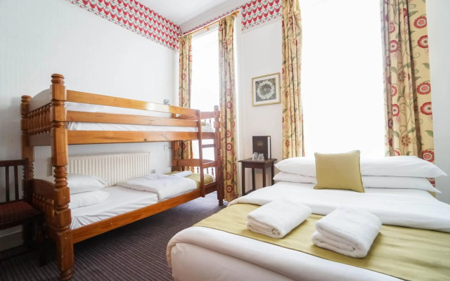 St Athans Hotel