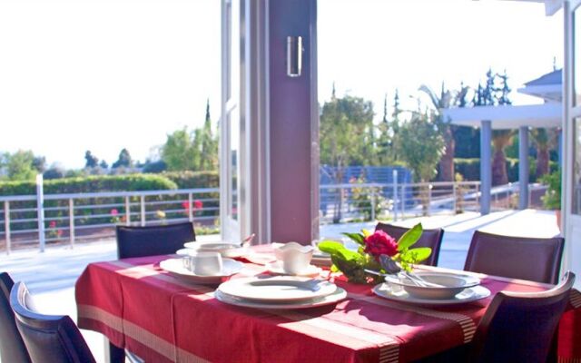Hotel El Greco Eretria
