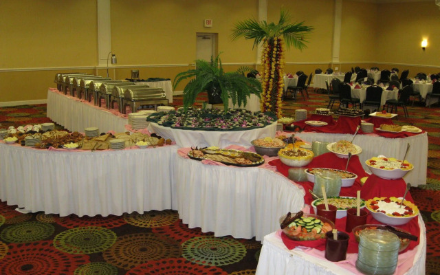 The Plaza Hotel & Suites
