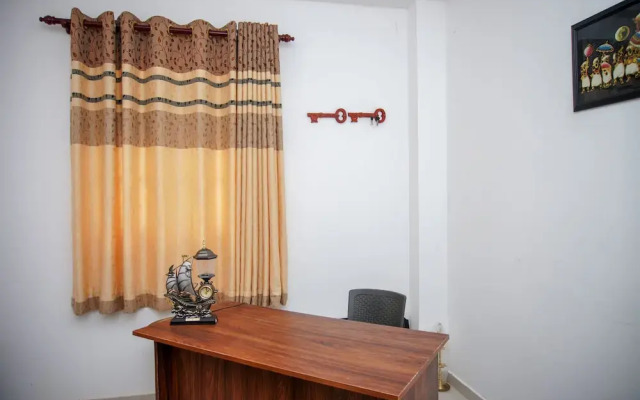Oyo 380 Sapphire Home Stay